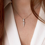 Varëse Silver 925 me Simbol Rrufe – Lightning Bolt Pendant