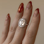 Unazë Monedhë Vintage – Dizajn Elegant, Stil i Përjetshëm