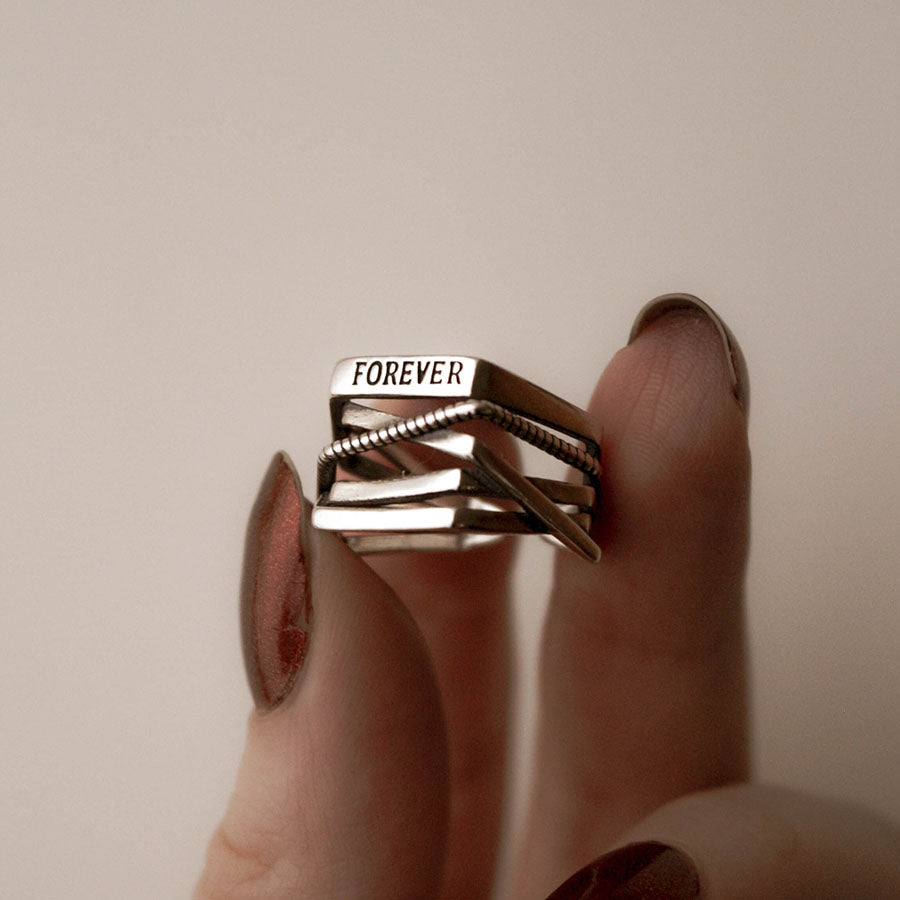 Unazë Argjendi “Forever” – Minimaliste & e rregullueshme