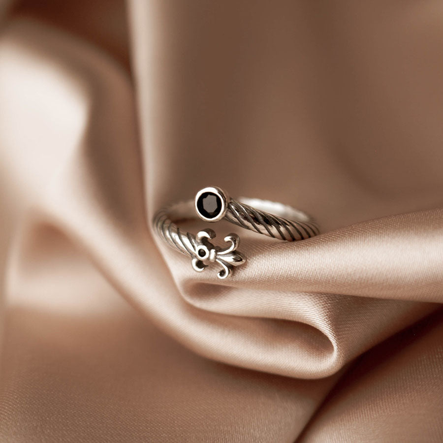 Unazë Argjendi me Dizajn Spiral & Detaj Minimal – E Rregullueshme