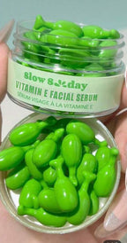 Vitamin E Facial Serum – Kapsula Ushqyese për Lëkurë të Ndritshme & të Butë
