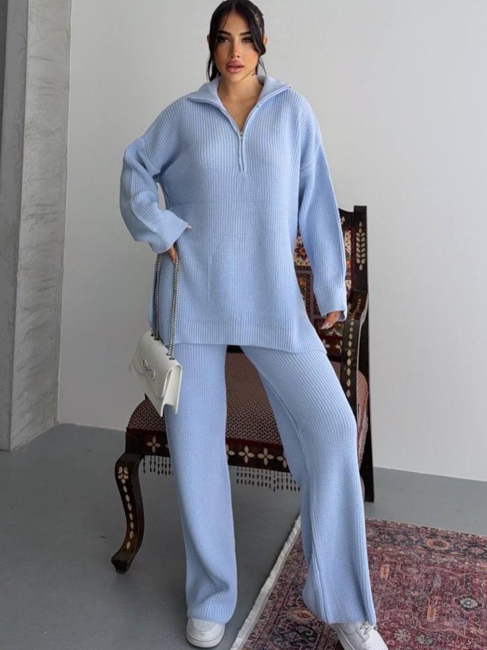 Set Triko 2-Pjesësh për Femra – Oversized Golf me zinxhir & Tuta Wide-Leg (Baby Blue)