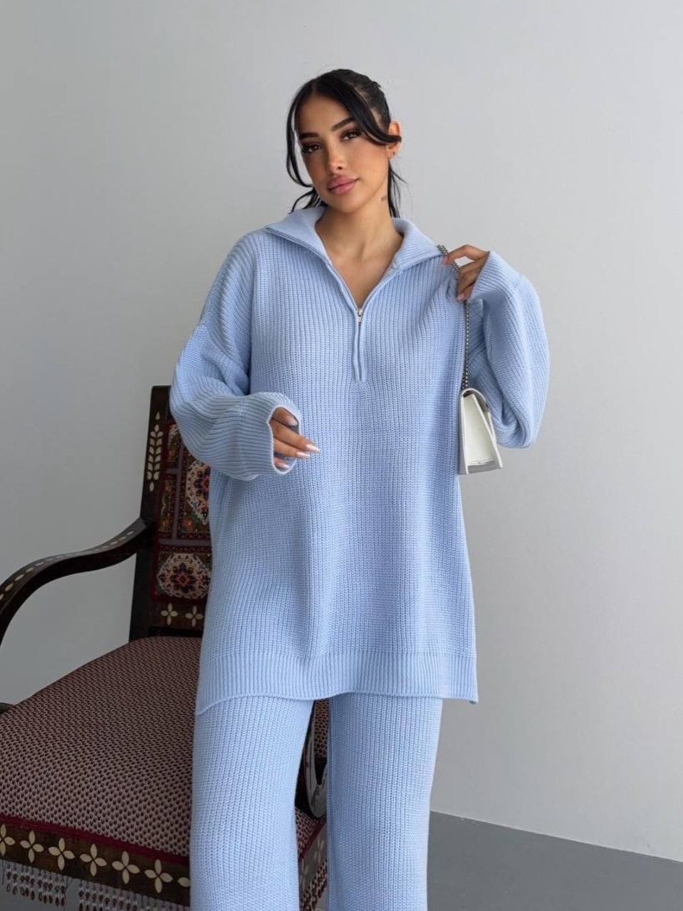 Set Triko 2-Pjesësh për Femra – Oversized Golf me zinxhir & Tuta Wide-Leg (Baby Blue)