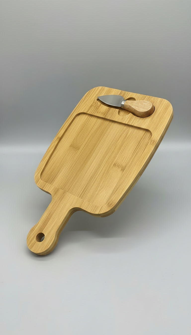 Dërrasë Bambuje me Thikë – Pjatë Servirjeje për Djathë & Antipasta