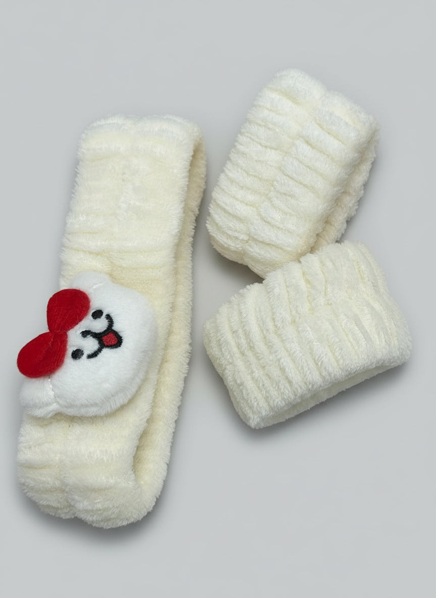 Set Aksesorësh Flokësh – Bandë & Scrunchies Pelushi me Dizajn Arushi