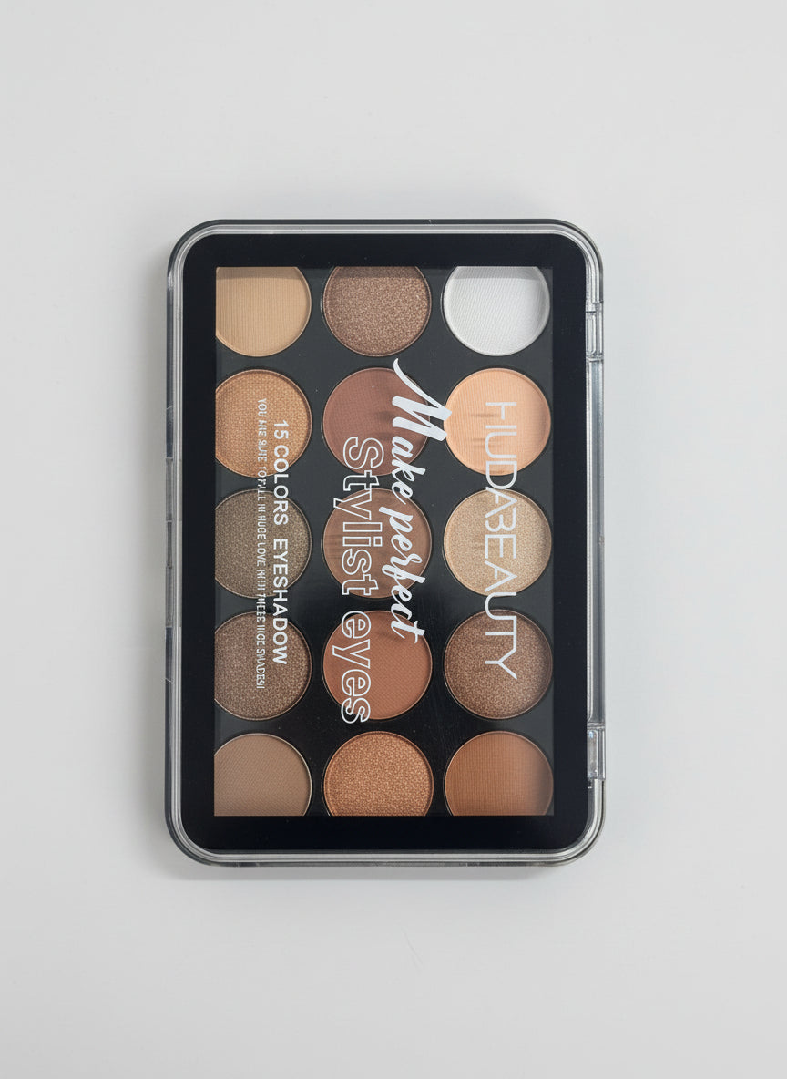 Nude Eyeshadow Palette – 15 Nuanca Neutrale & Shkëlqyese