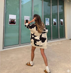 Pulovër Oversize Abstrakt Kafe-qumesht – Model Street Style